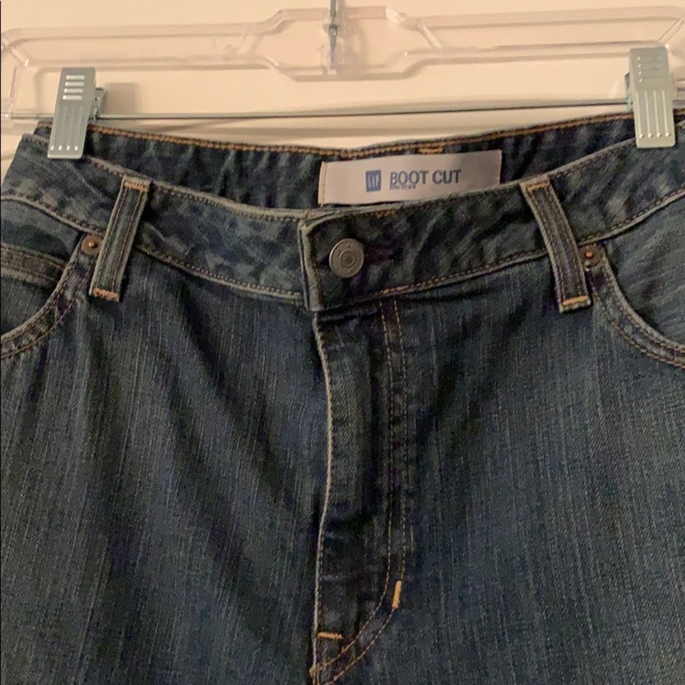 Boot cut jeans